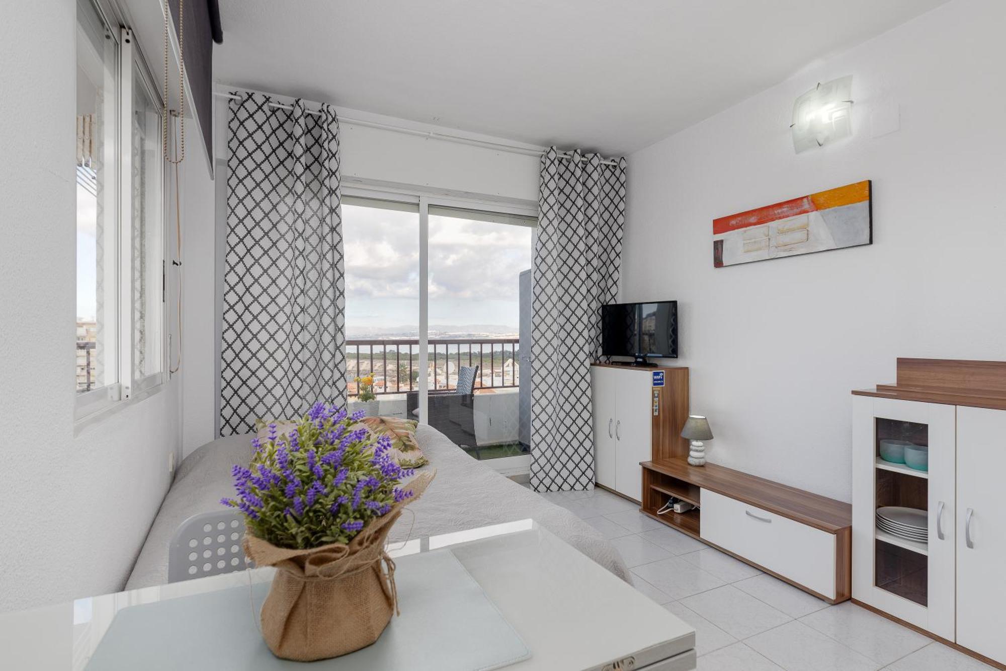 Estudio Jardin Del Mar Torrevieja Ngoại thất bức ảnh